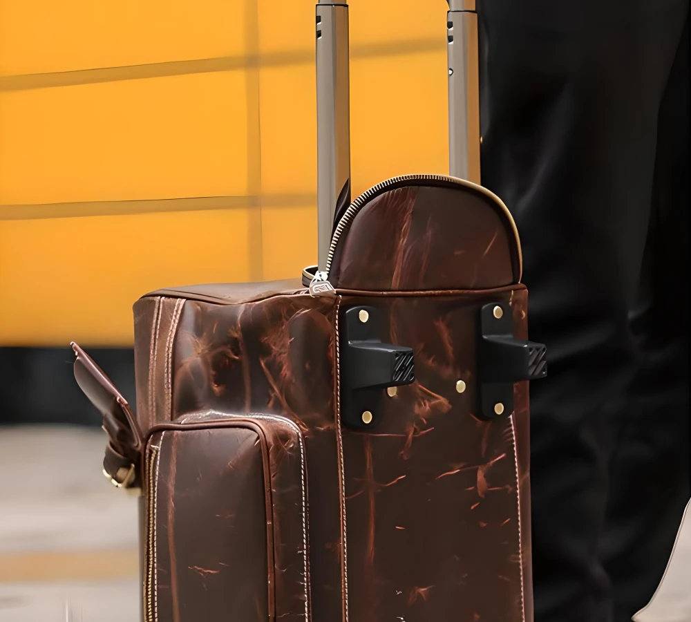 leather carry on luggage wheeled